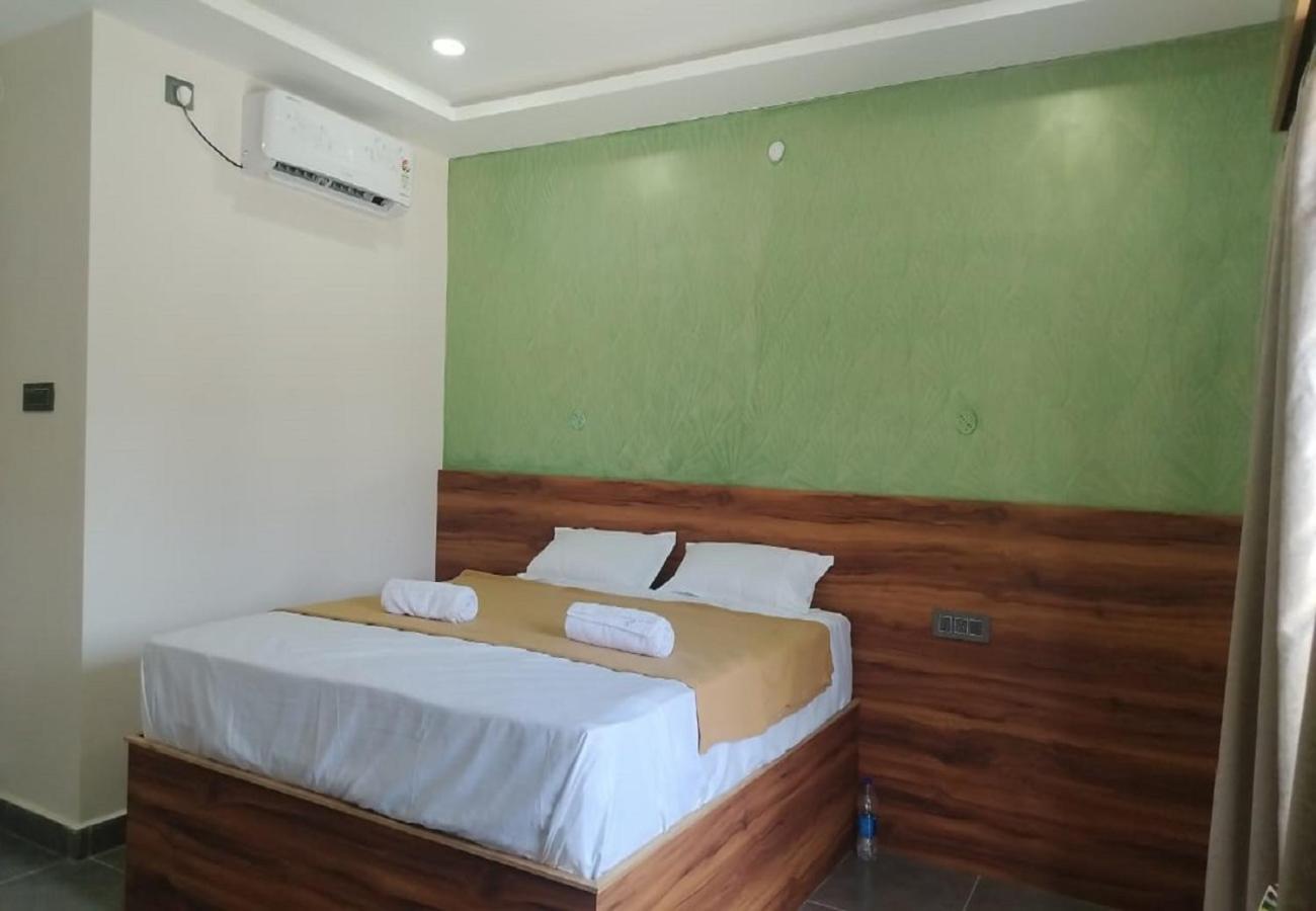 Trigon Retreat Hotel Pūrnānkuppam Eksteriør billede